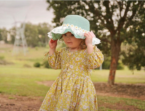 Lace straw hats